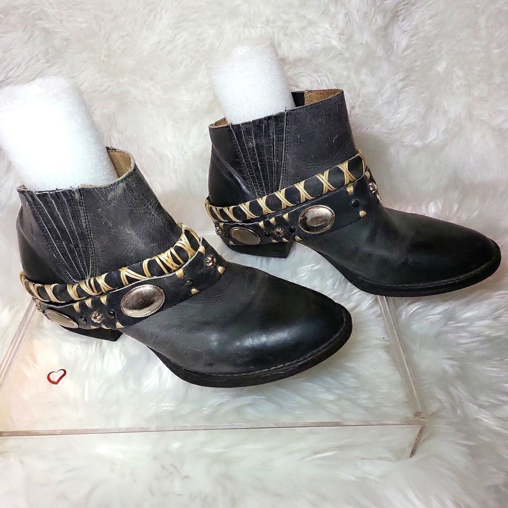 Circle G by corral boots 👢 sz.8 gently worn, like new! Very nice! - Picture 4 of 12